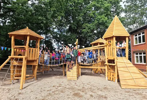 Das neue Spielgerät 