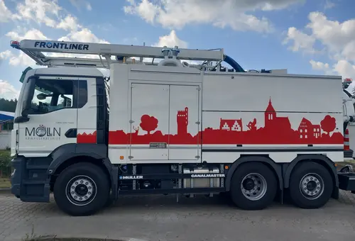 Spülwagen der Stadt Mölln